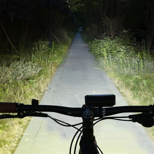 Mocna lampka rowerowa przód LED 1200 lm | Wododporny reflektor rowerowy  z akumulatorem USB | Oświetlenie rowerowe 3 tryby  pracy | IPX5 EOS630