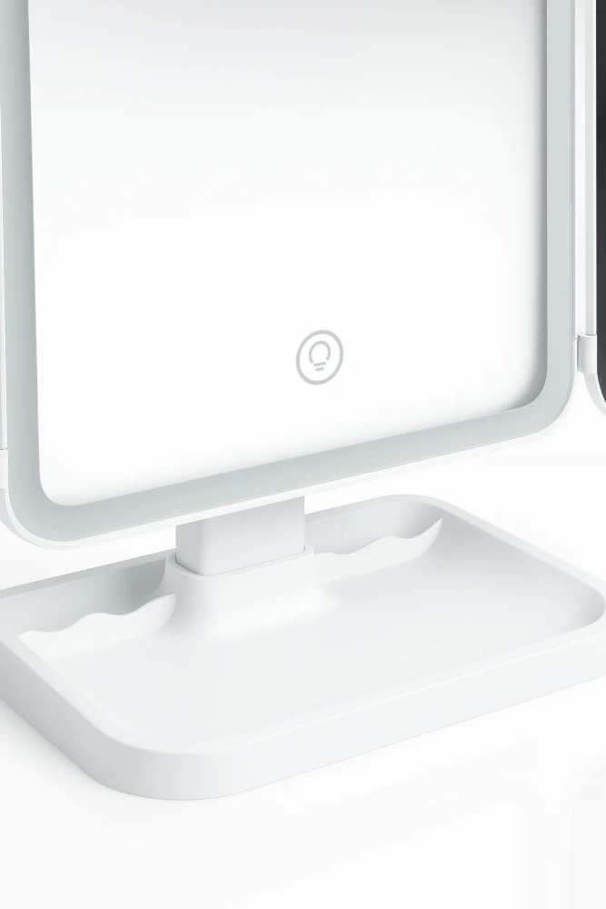 Близък план на основата на огледалото с поставка и сензорен бутон върху стъклото