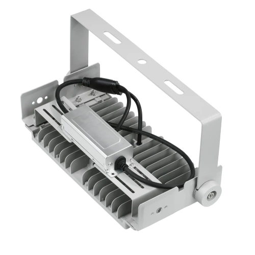 Profesjonalny halogen 100W LED | Mocne oświetlenie do hal sportowych, fabryk, domu | Aluminiowa lampa | Naświetlacz z regulowanym uchwytem | TMN-100W-SILVER