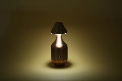 Miedziana lampa stołowa LED z wbudowanym akumulatorem | Dotykowa lampka nocna z regulacją mocy oraz barwy | Nowoczesna lampa do restauracji, hotelu, salonu | YG-D030-COPPER