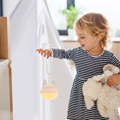 Silikonowa lampka nocna LED Króliczek | Przenośna lampka dziecięca 9 kolorów światła | JL-502