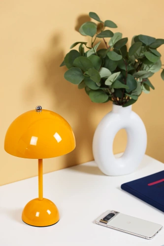 Stylowa lampka stołowa | Bezprzewodowa lampka nocna z trzema barwami świecenia | HJA27-1-YELLOW