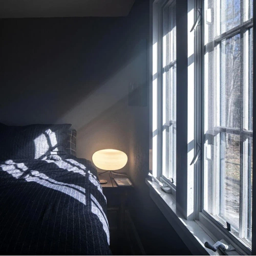 Lampa stołowa z mlecznym kloszem | Szklana lampka nocna | CSD-C3425-W