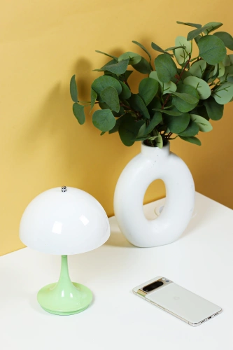Nowoczesna lampa stołowa LED | Dotykowa lampa z wbudowanym akumulatorem | YG-D012-G