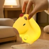 Silikonowa lampka nocna LED Kapibara | Przenośna lampka dziecięca 8 trybów świecenia z timerem | Lampka nocna emitująca ciepłe światło  3000K | DS-CPBR-01