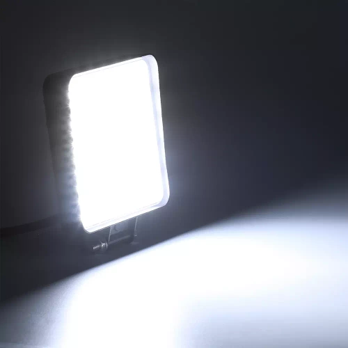 Kwadratowa lampa robocza LED 45W SLIM | 30 diod CREE LED, IP67 | WL004-45W-25MM
