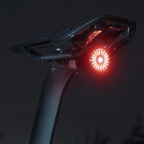 Inteligentna tylna lampka rowerowa | Oświetlenie LED z czujnikiem hamowania  |  Wodoodporna tylna lampka rowerowa LED IP65 z funkcją hamowania i ładowaniem USB | WD-SR