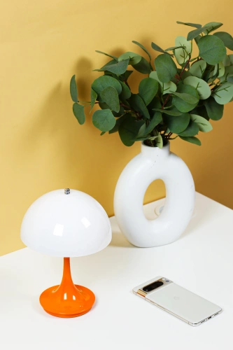 Nowoczesna lampa stołowa LED | Dotykowa lampa z wbudowanym akumulatorem | YG-D012-O
