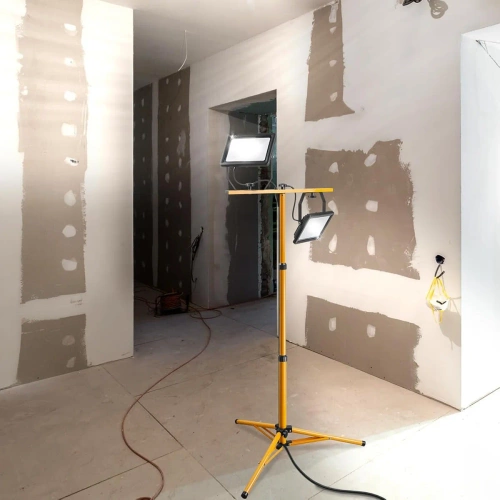 Zestaw oświetleniowy 100W 9500lm 3 w 1 | 2x naświetlacz halogen 50W ze statywem roboczym 1.6m i przewodem 3m