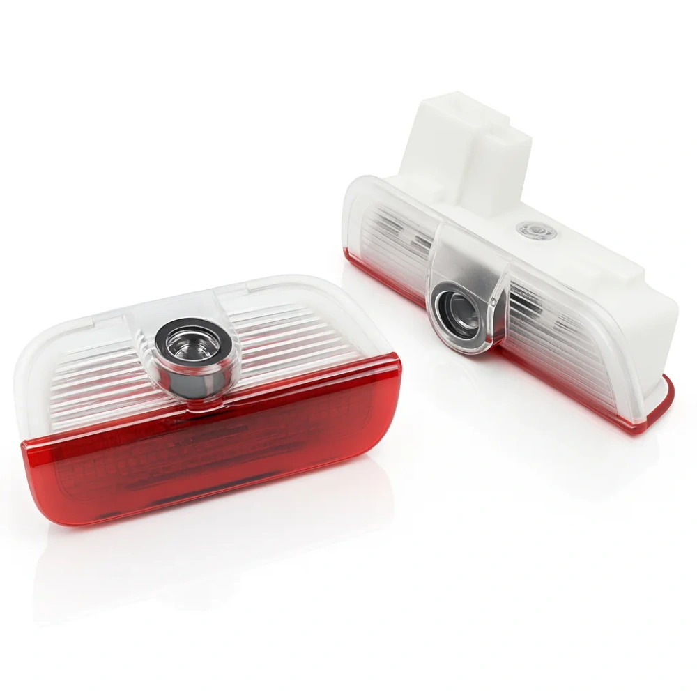 Twee LED-projectorlampen met een rode behuizing en een witte behuizing.