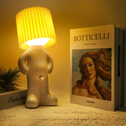 Zabawna lampka nocna Nieśmiały Chłopiec |  Nowoczesna lampka LED USB z ciepłym światłem | YG-S295