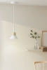 Lampa wisząca z białym kloszem i drewnem | Minimalistyczna  lampa w stylu skandynawskim  z oprawą E27 | YG-XD002B-W