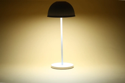 Dotykowa lampa z wbudowanym akumulatorem | Lampka nocna z funkcją zmiany barwy | JX28-BLUE